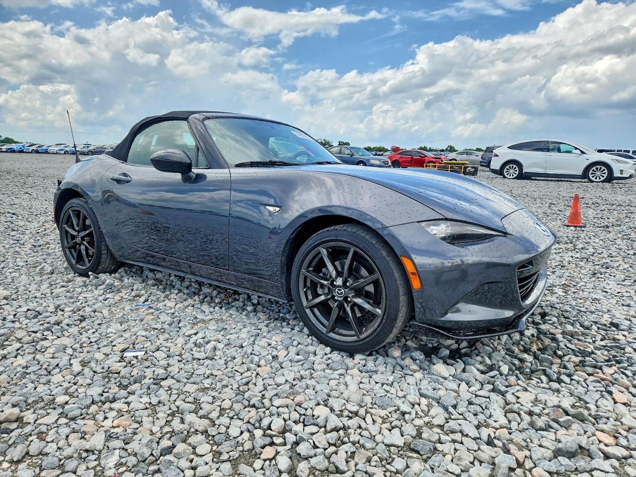 2016 MAZDA MX5