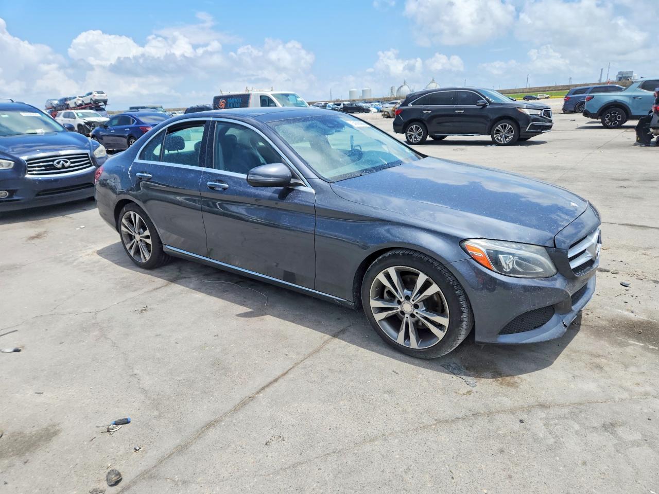 2016 MERCEDES-BENZ C-CLASS