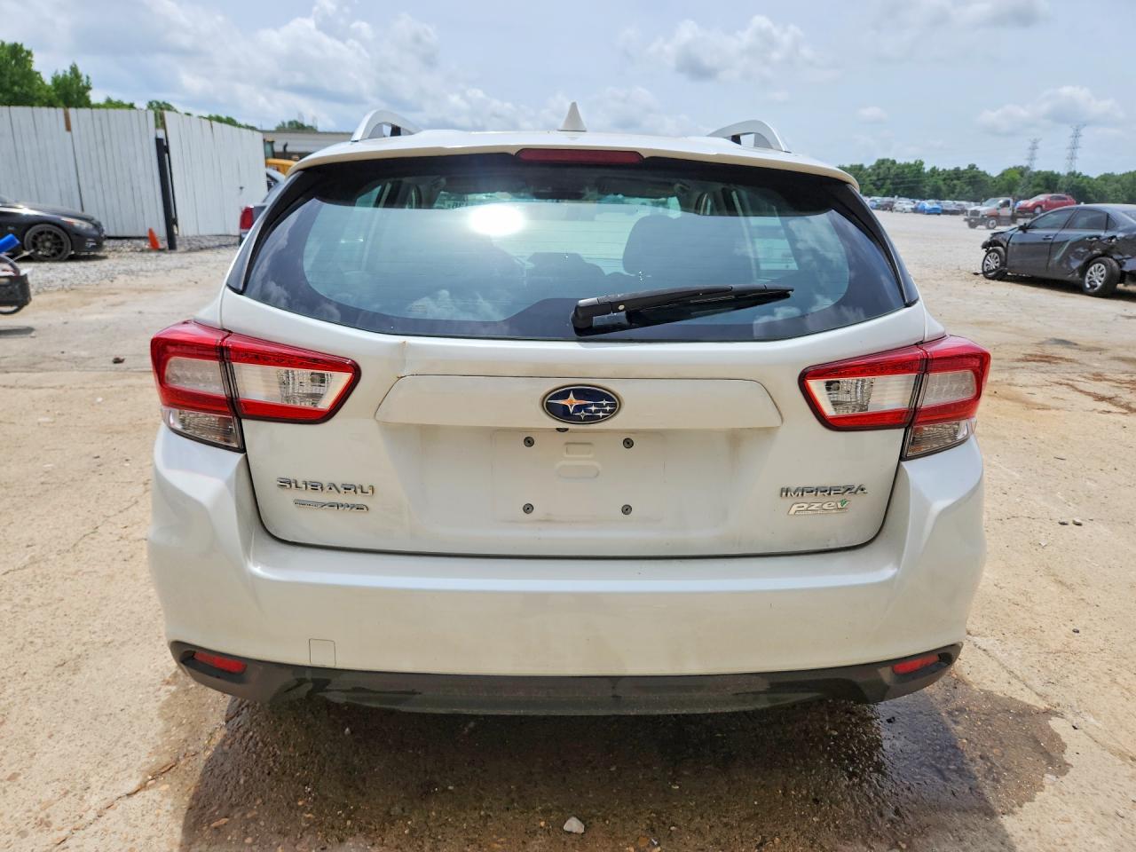 2017 SUBARU IMPREZA