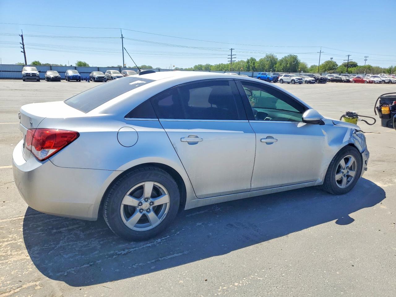 2016 CHEVROLET CRUZE