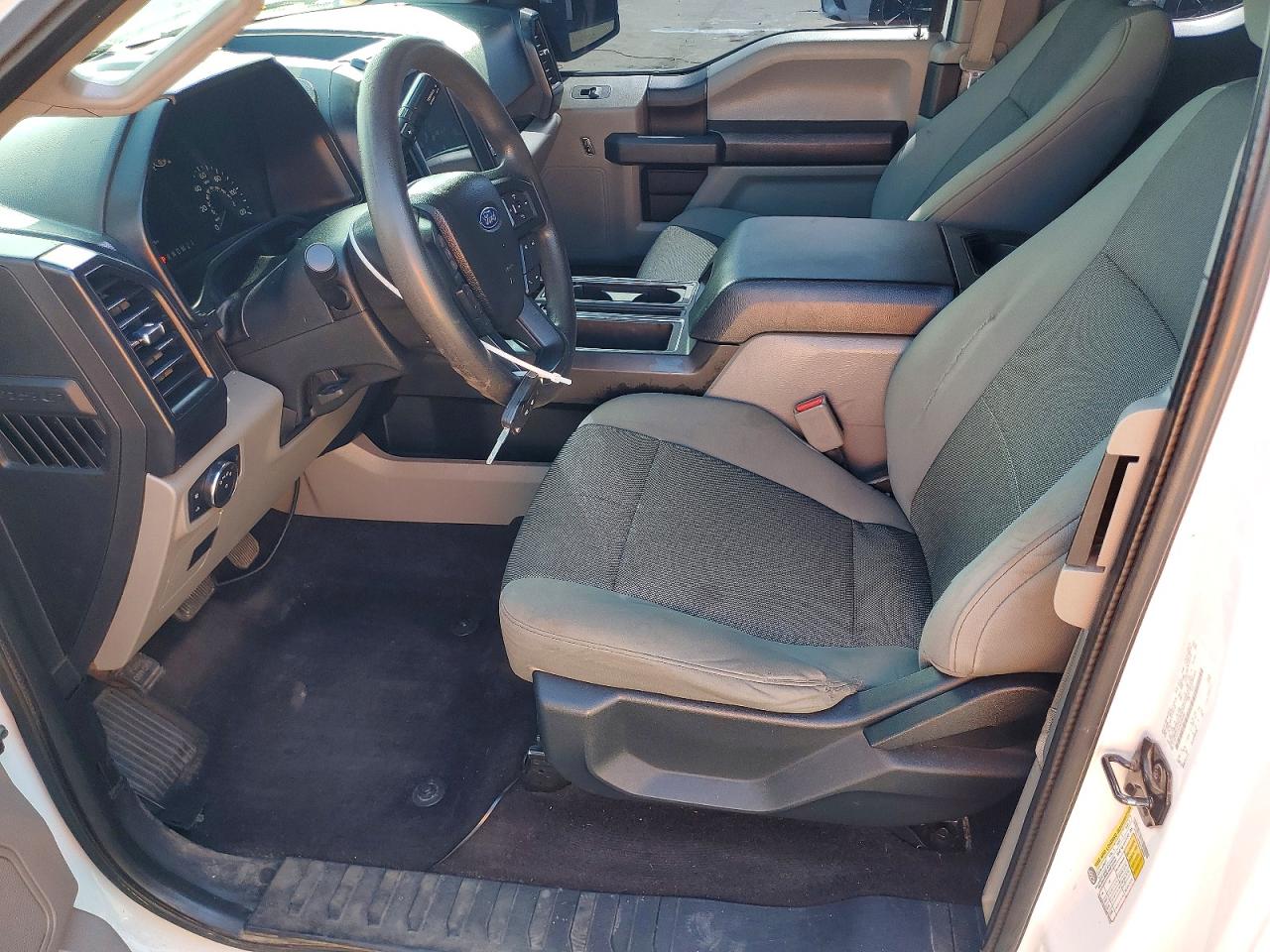 2016 FORD F150