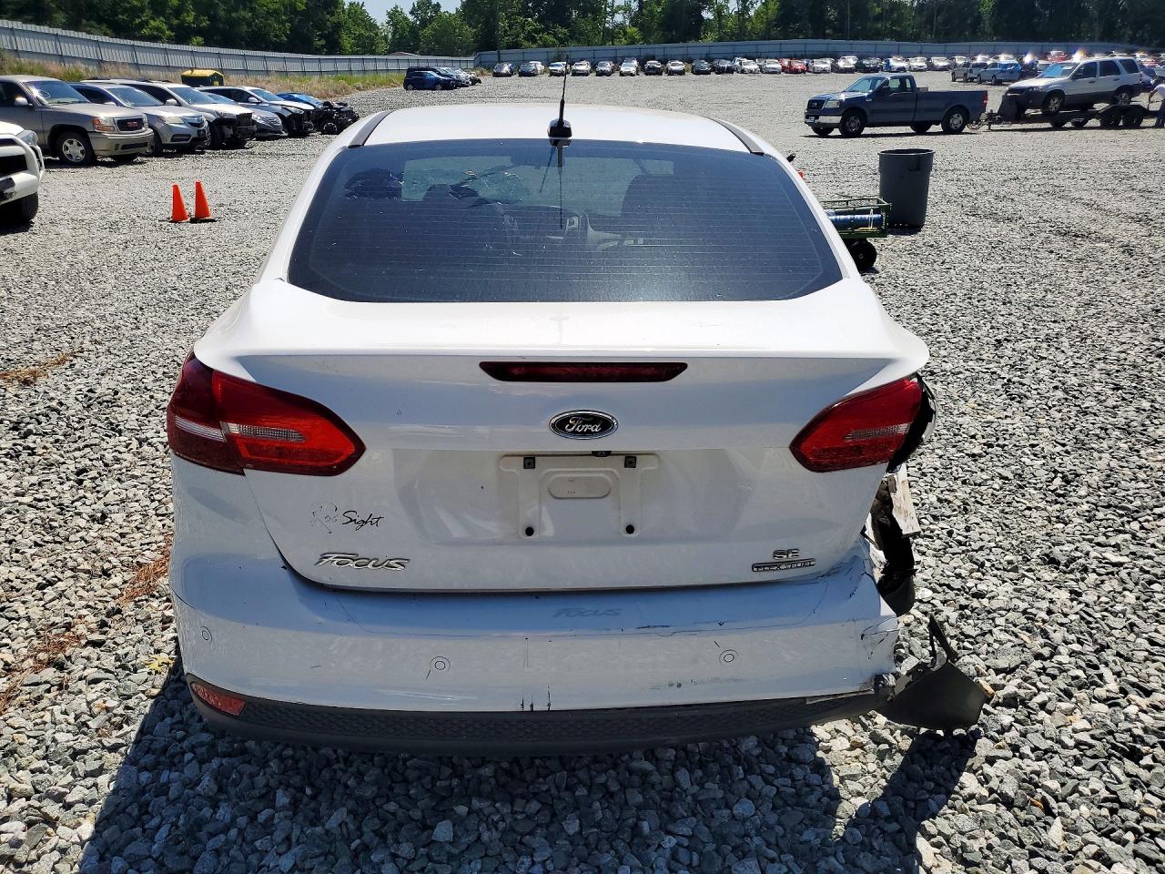 2016 FORD FOCUS