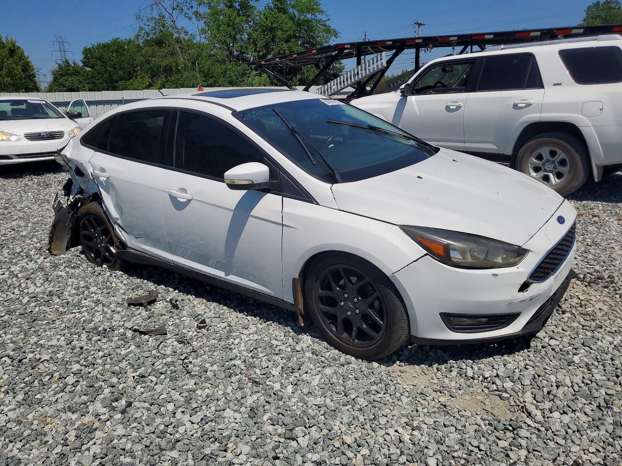 2016 FORD FOCUS