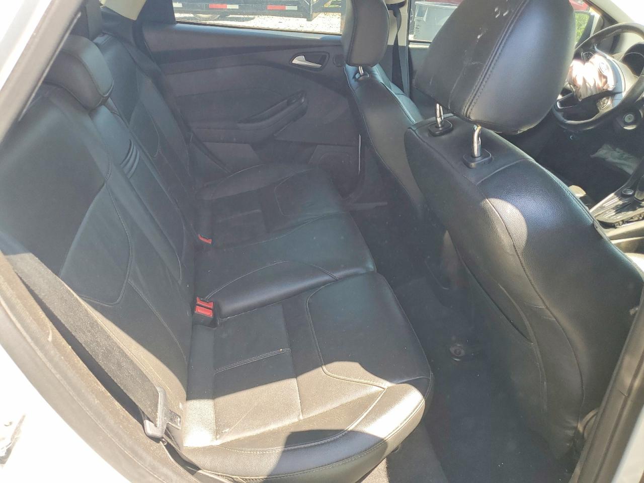 2016 FORD FOCUS