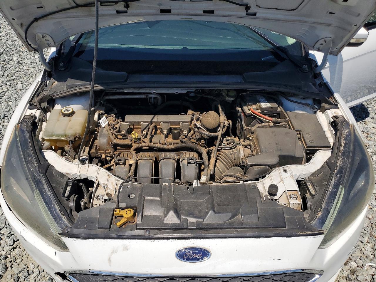 2016 FORD FOCUS