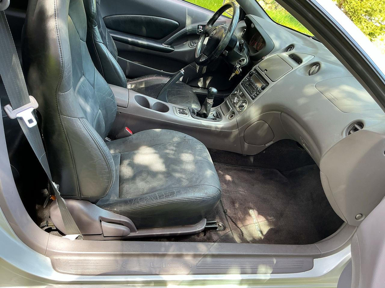2000 TOYOTA CELICA
