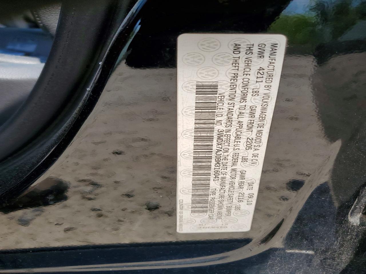 2011 VOLKSWAGEN JETTA