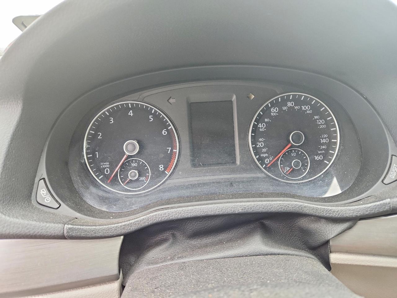 2014 VOLKSWAGEN PASSAT