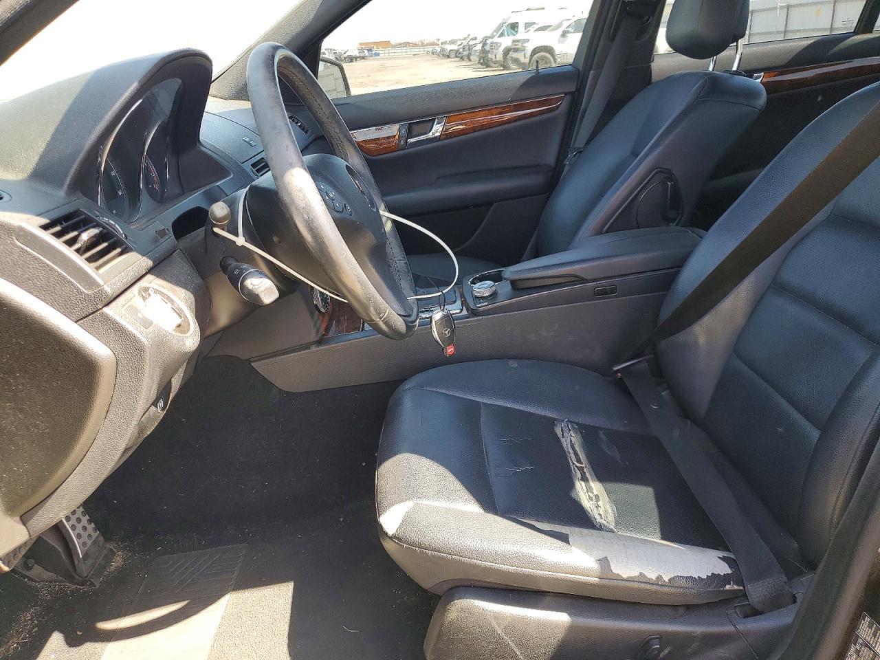 2011 MERCEDES-BENZ C-CLASS