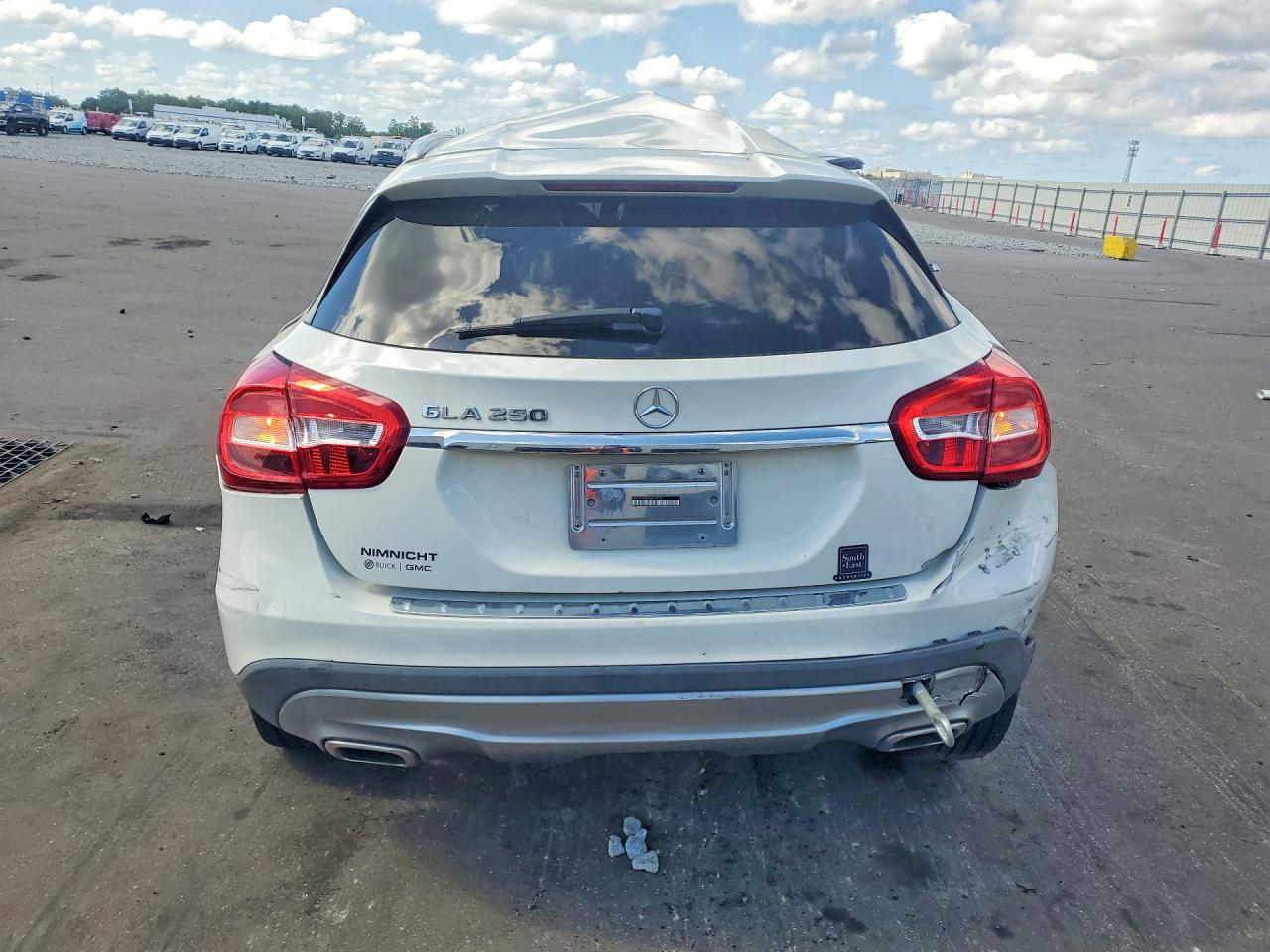 2017 MERCEDES-BENZ GLA-CLASS