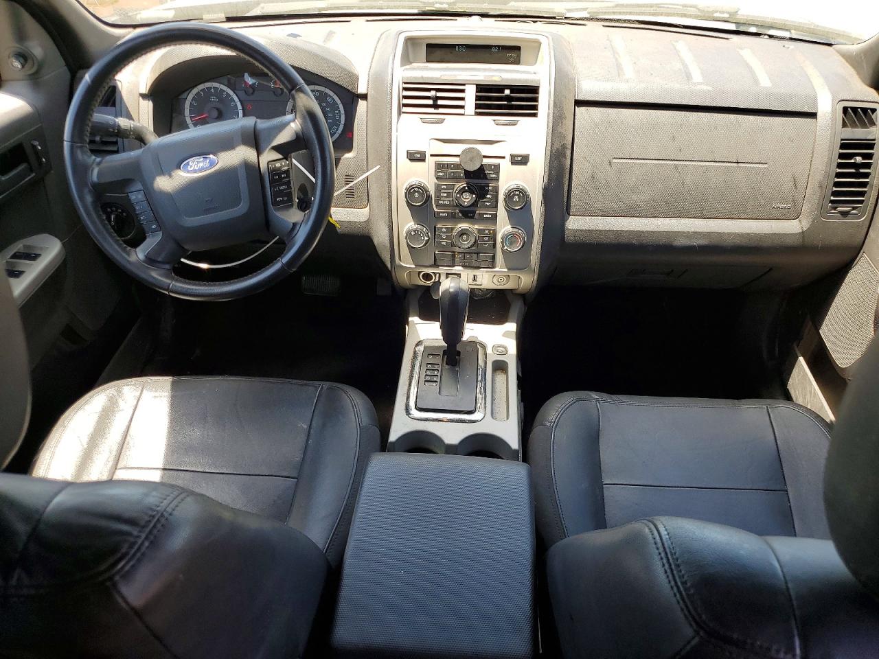 2010 FORD ESCAPE