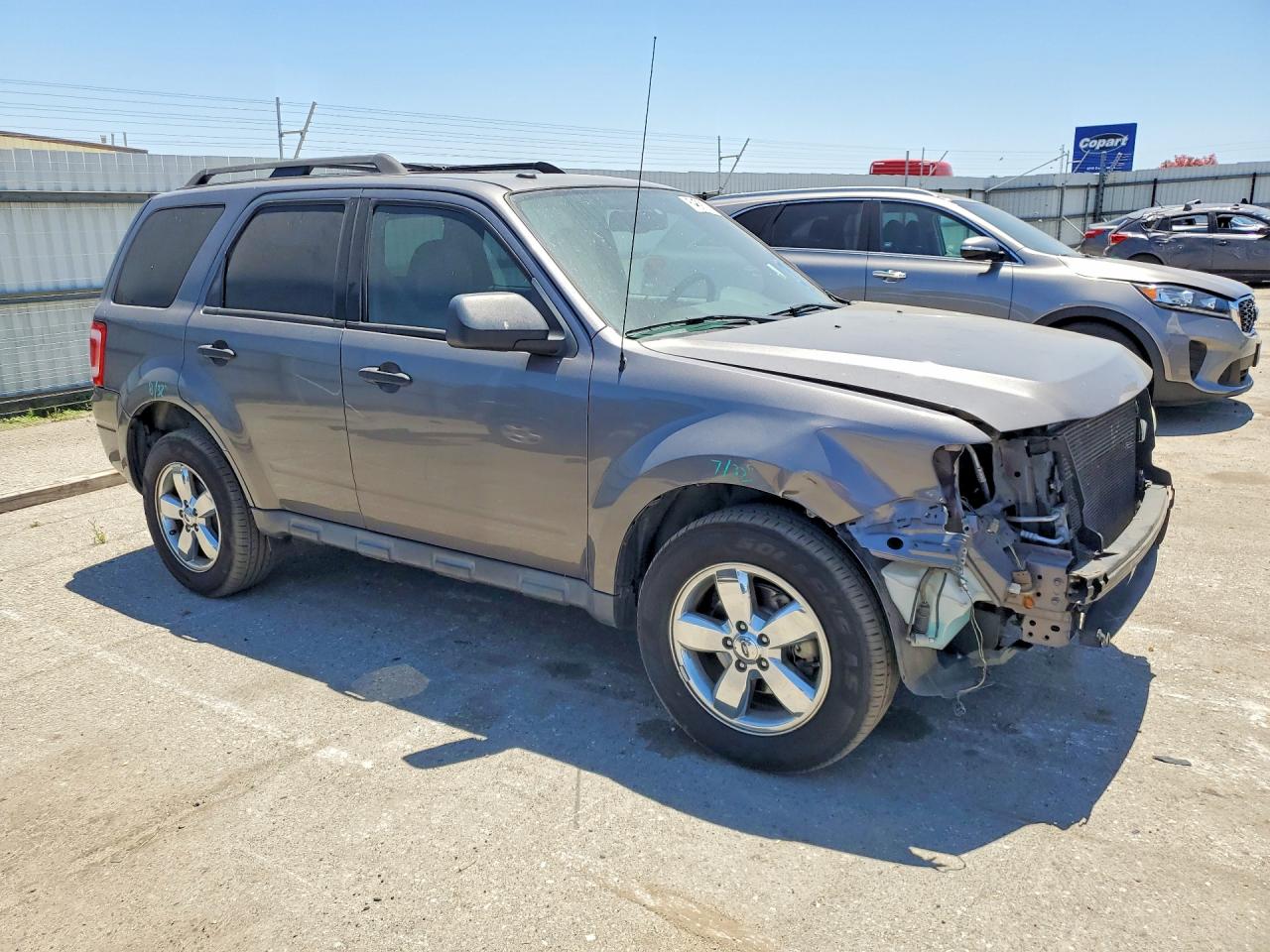 2010 FORD ESCAPE
