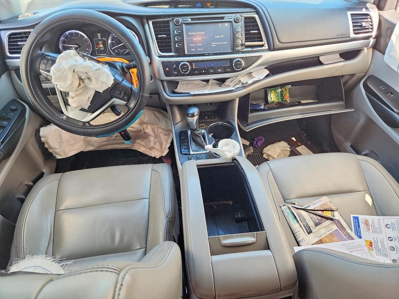 2014 TOYOTA HIGHLANDER