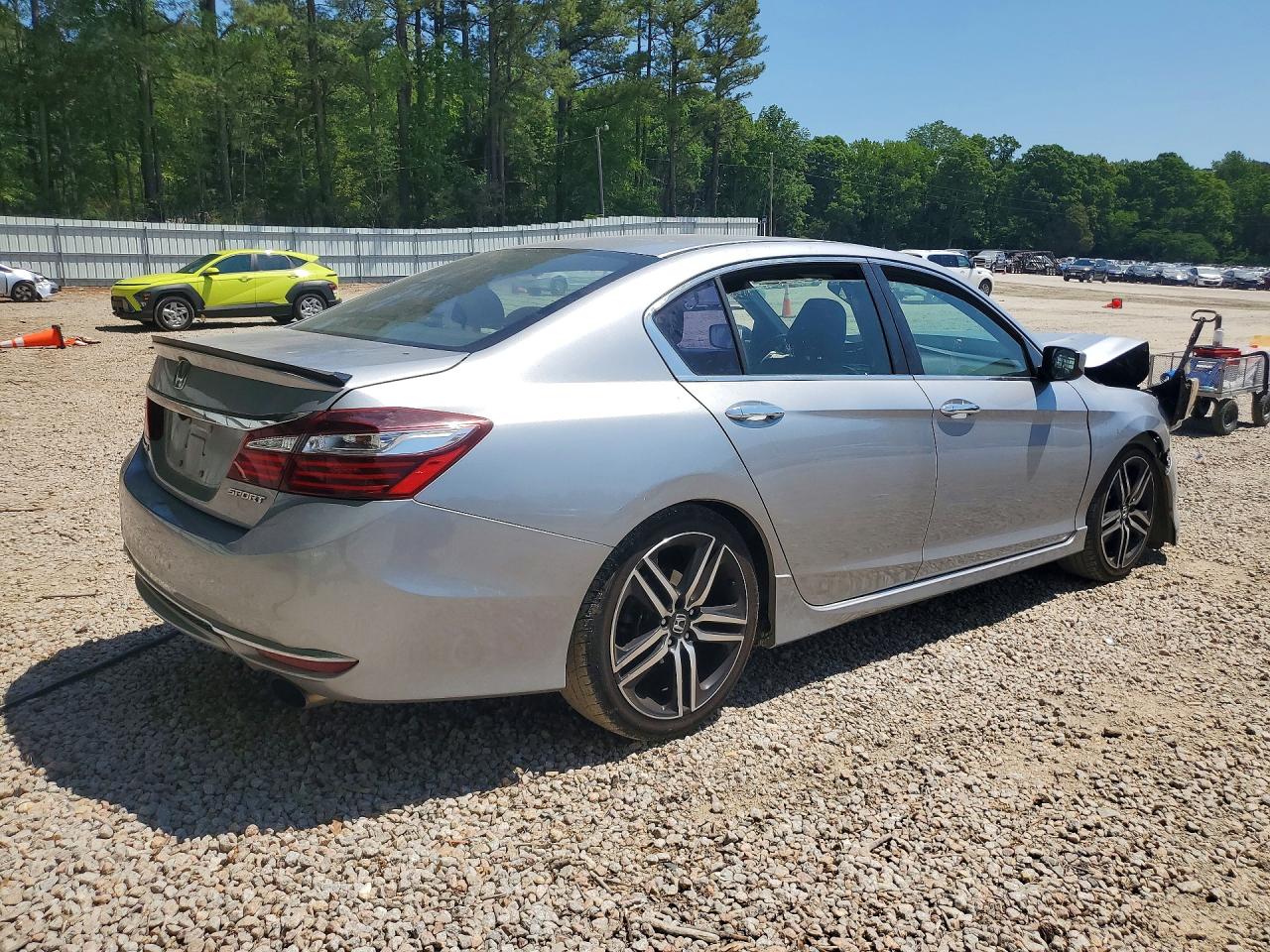 2016 HONDA ACCORD