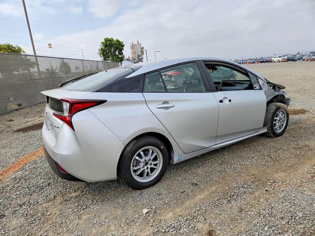 2022 TOYOTA PRIUS