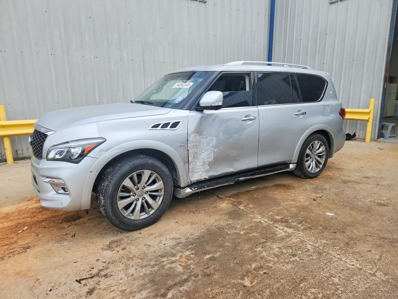 2017 INFINITI QX80