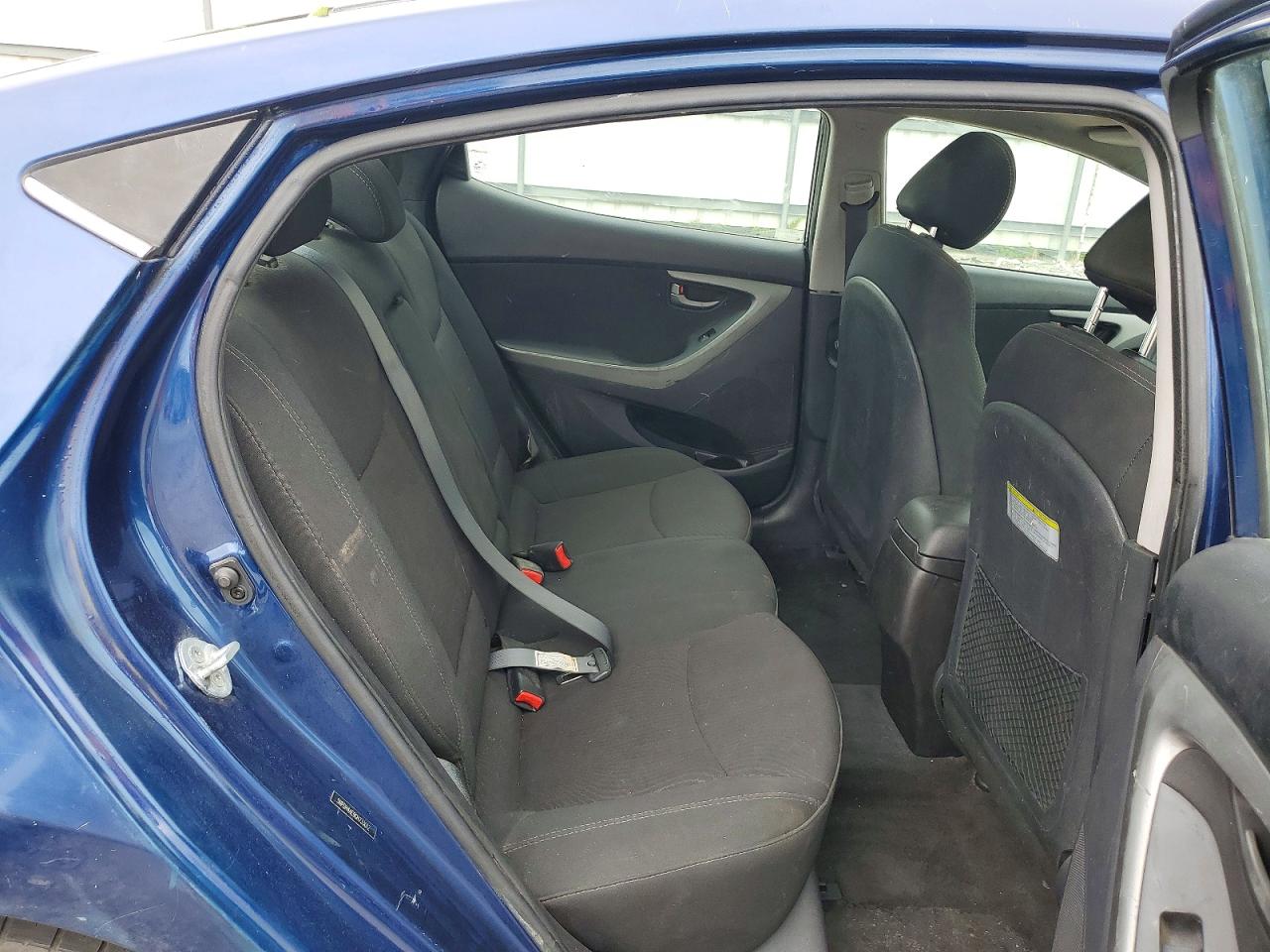 2016 HYUNDAI ELANTRA