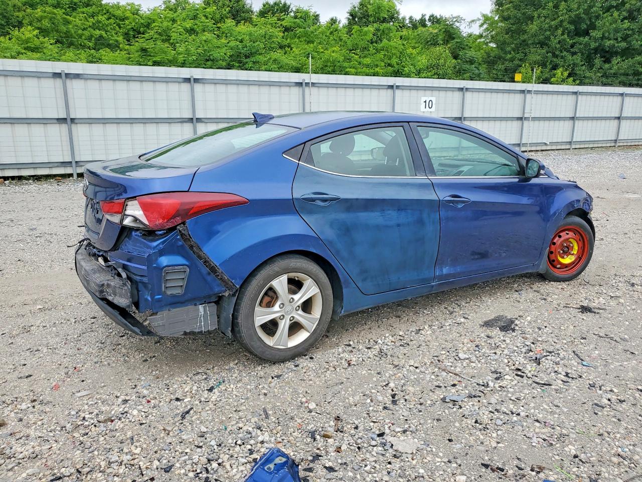 2016 HYUNDAI ELANTRA
