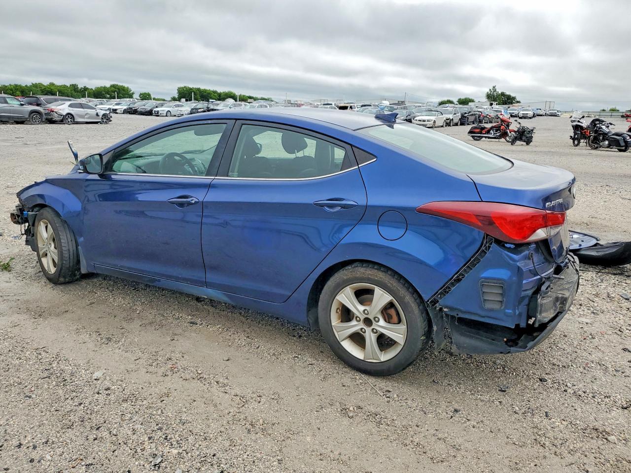 2016 HYUNDAI ELANTRA