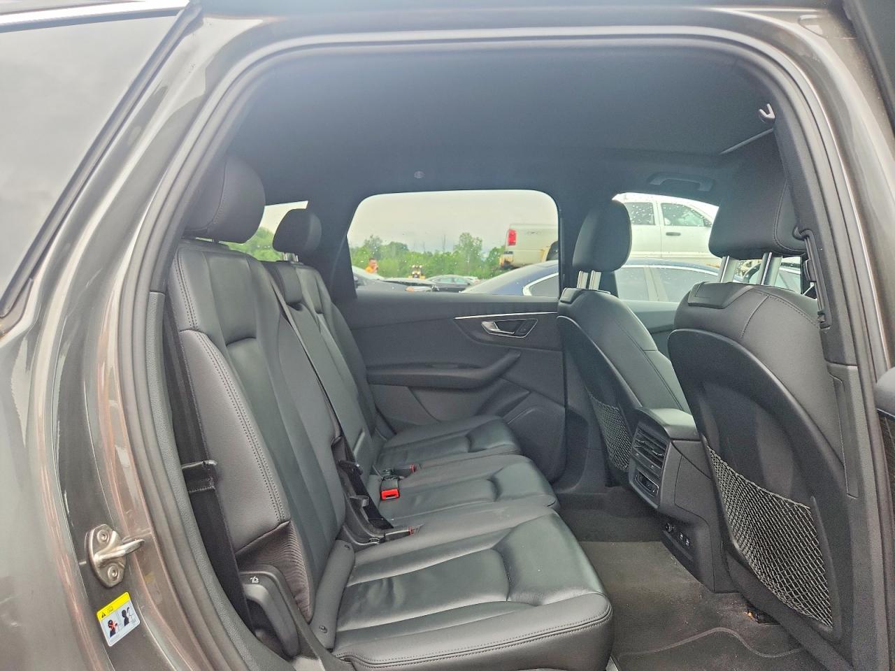 2020 AUDI Q7
