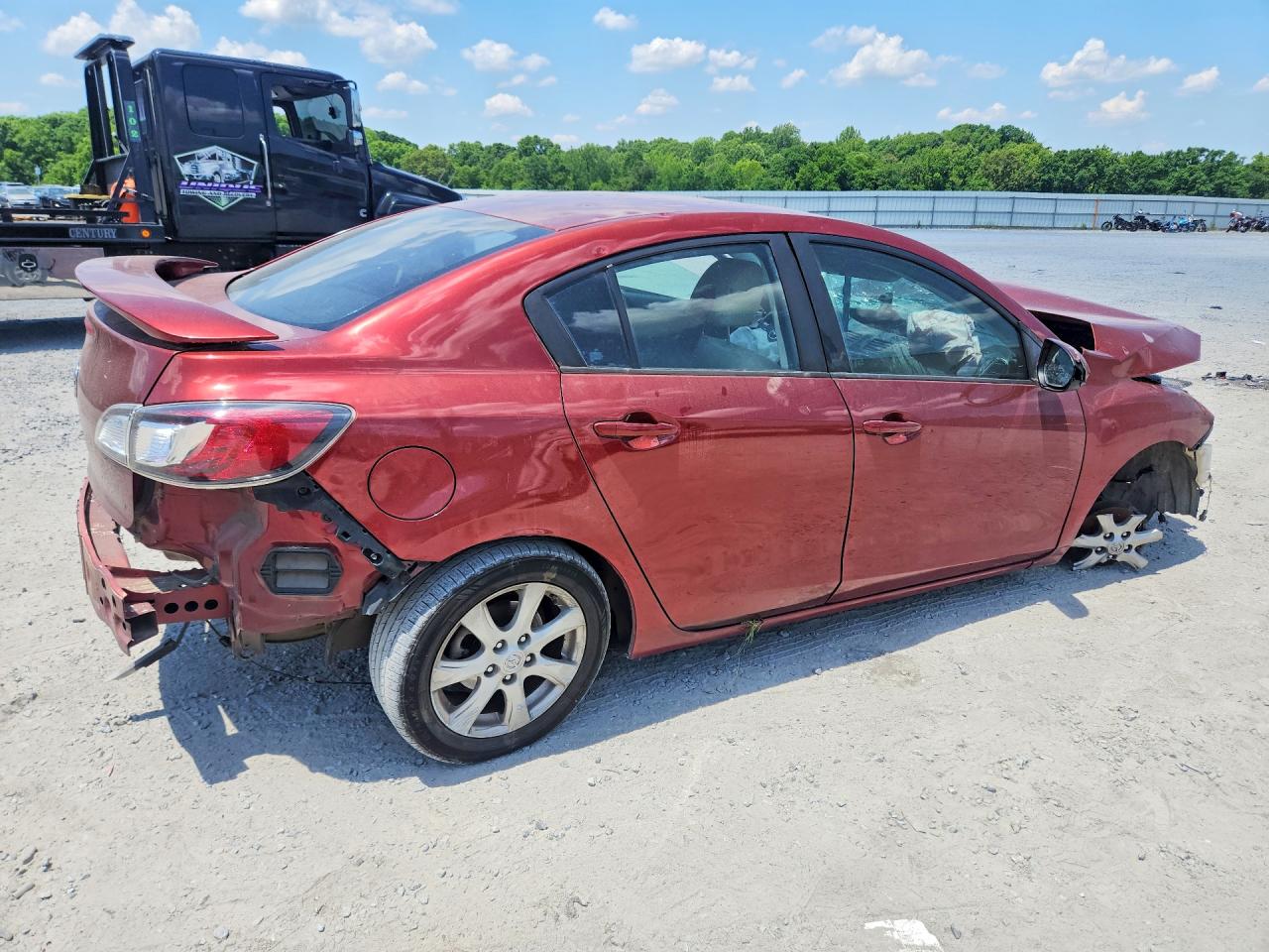 2011 MAZDA 3