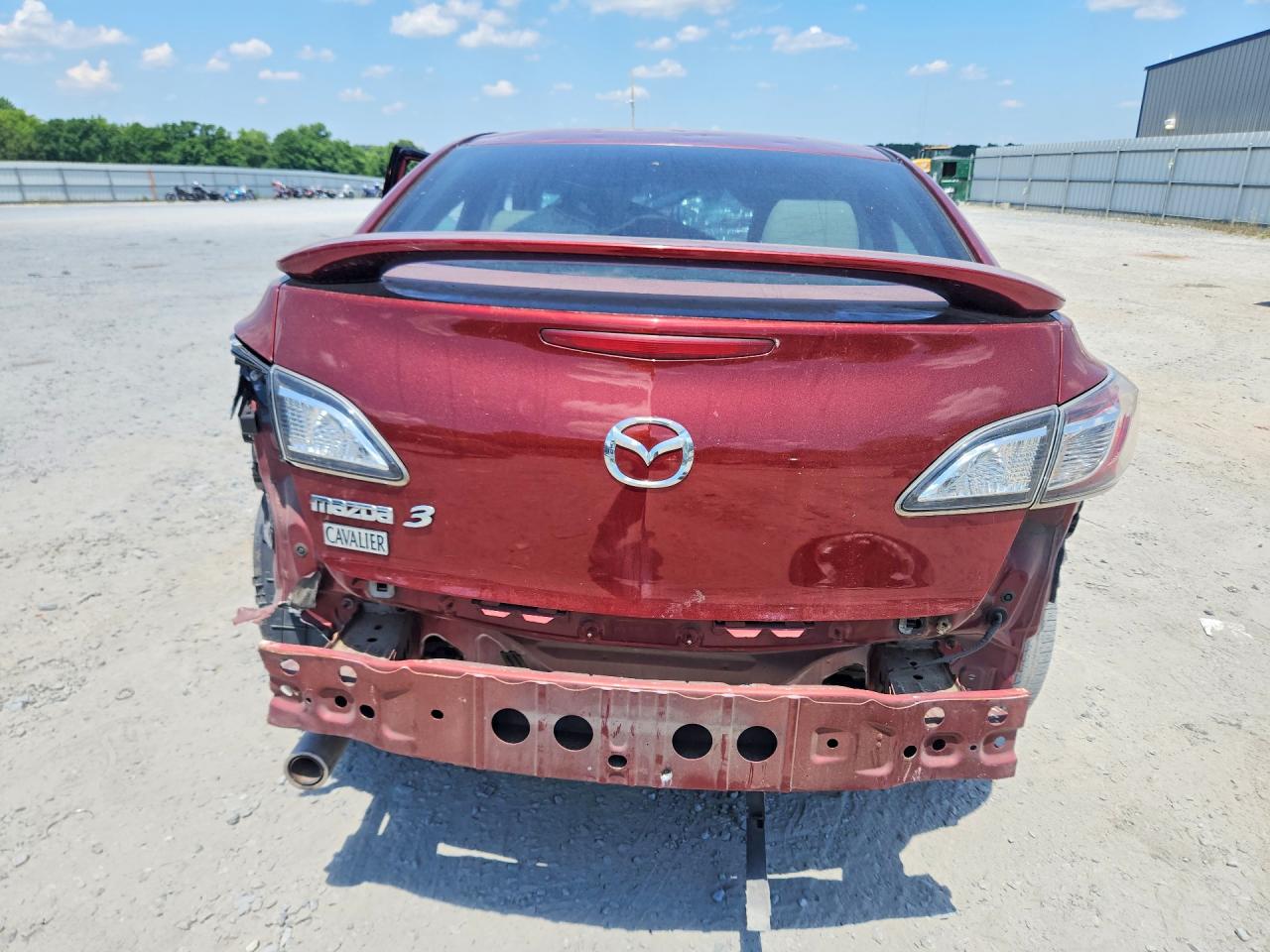 2011 MAZDA 3