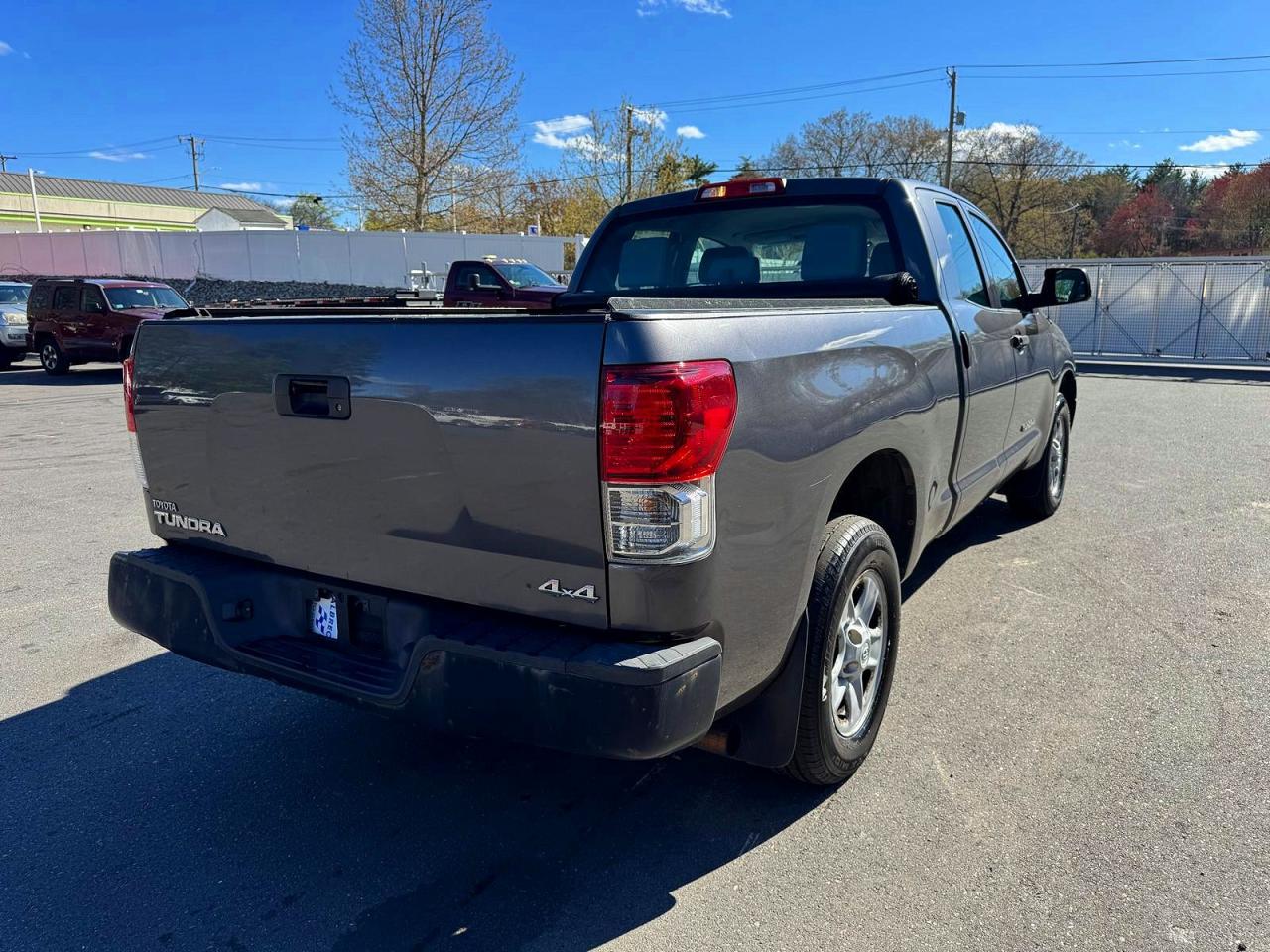 2013 TOYOTA TUNDRA