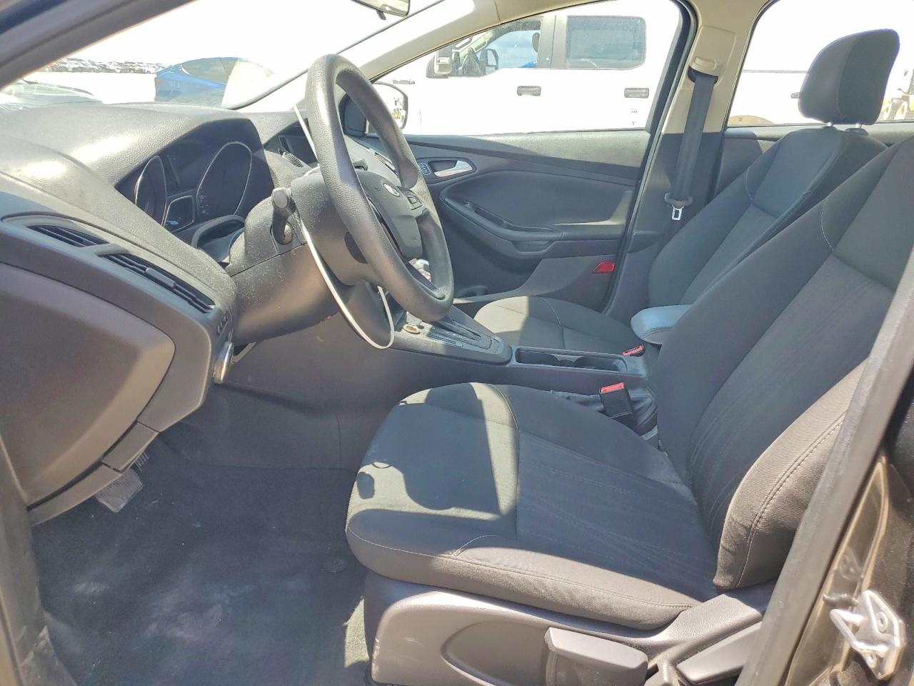2016 FORD FOCUS