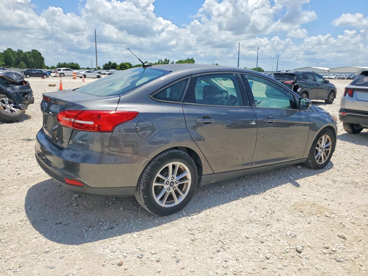 2016 FORD FOCUS