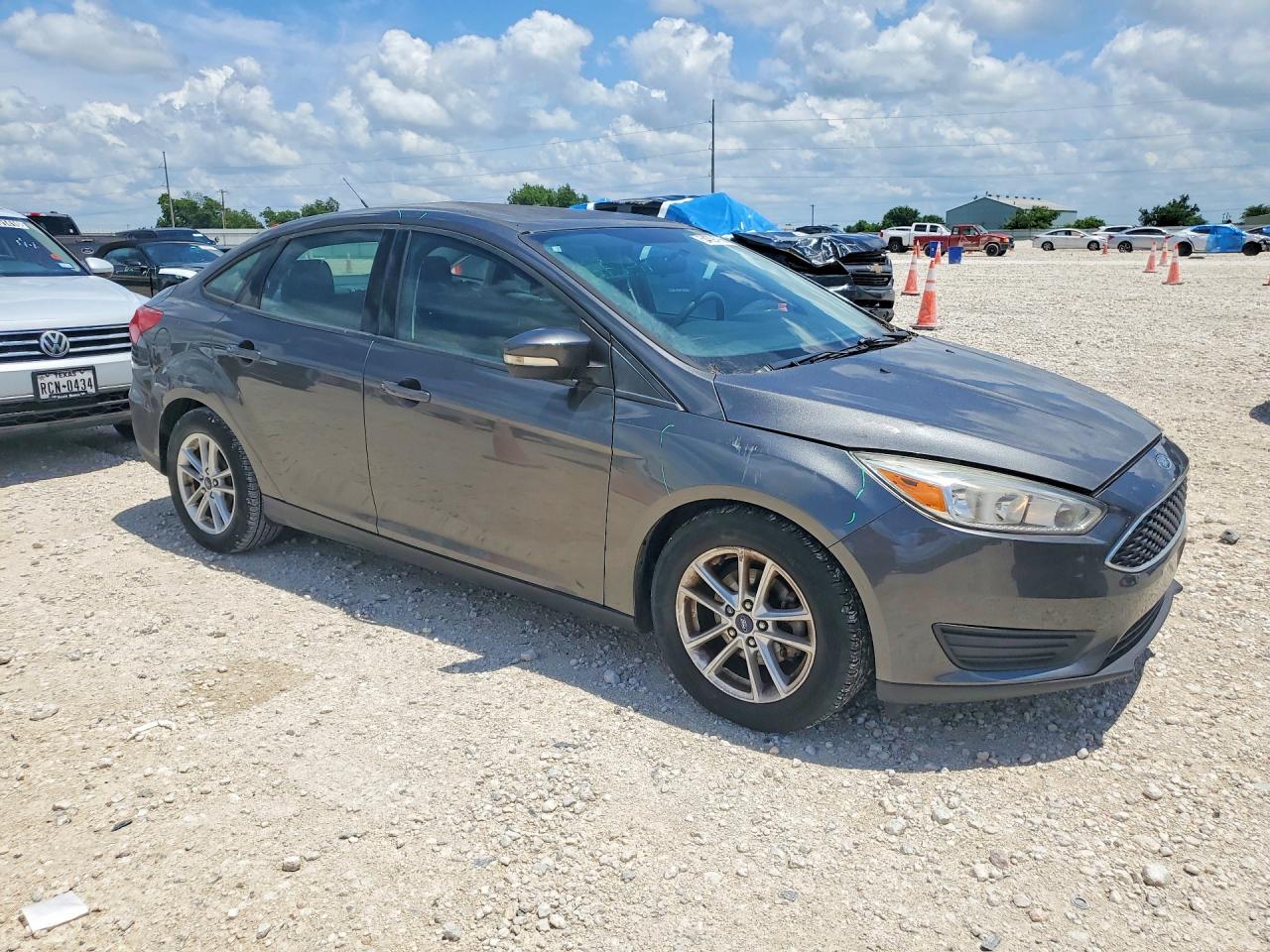 2016 FORD FOCUS