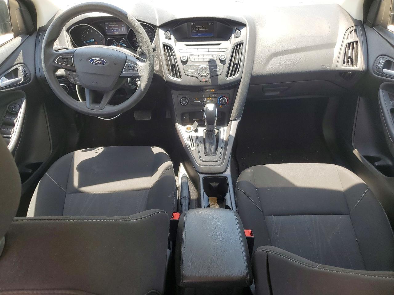2016 FORD FOCUS