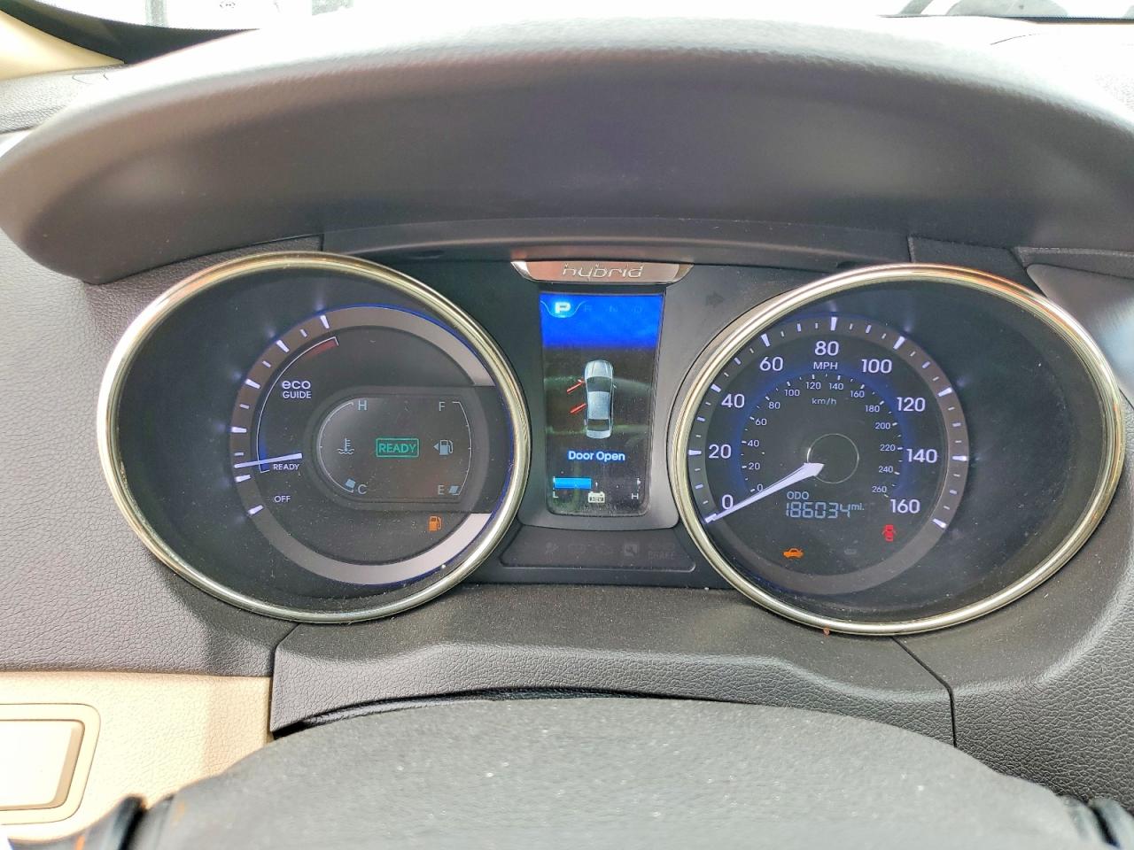 2011 HYUNDAI SONATA