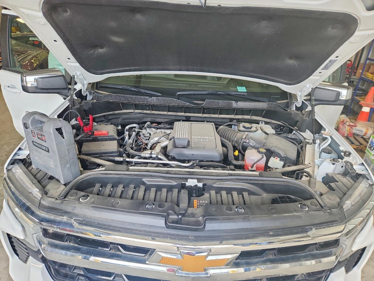 2024 CHEVROLET SILVERADO
