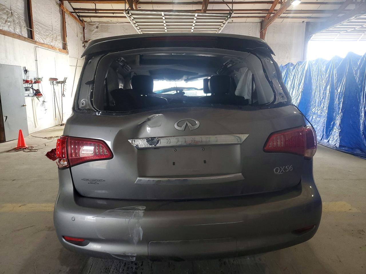 2012 INFINITI QX56