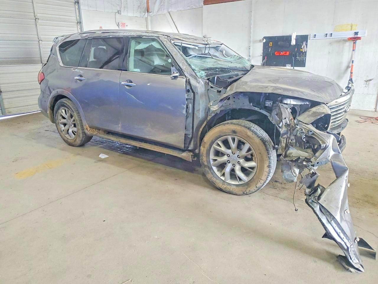2012 INFINITI QX56