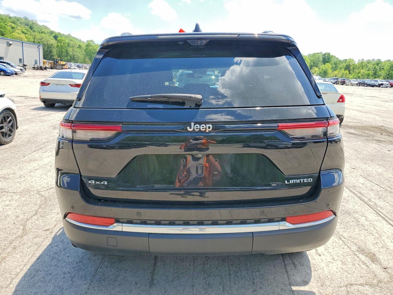 2024 JEEP CHEROKEE
