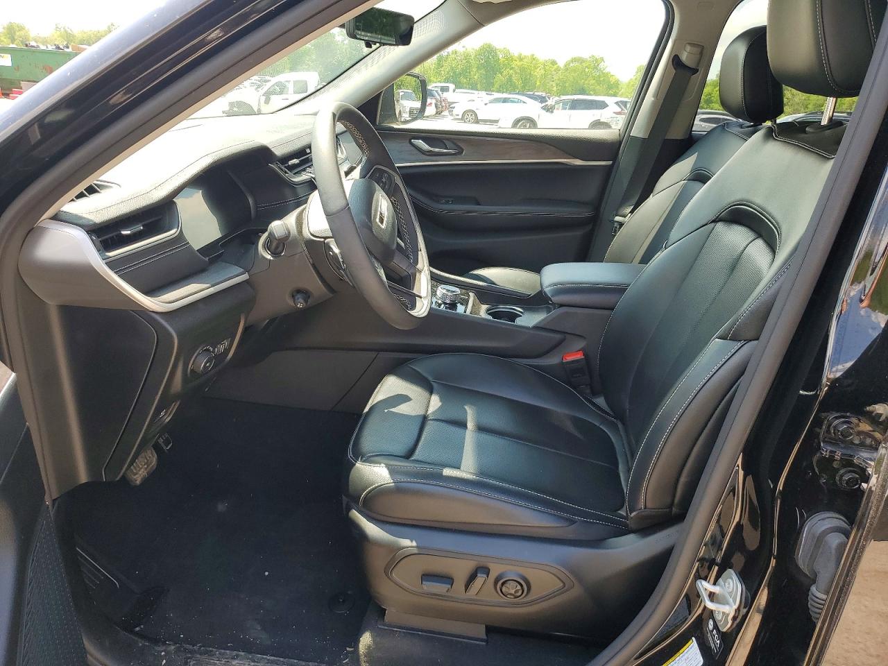 2024 JEEP CHEROKEE