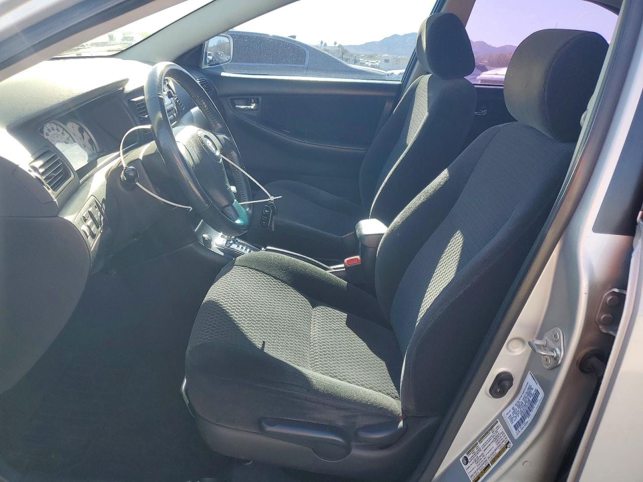 2005 TOYOTA COROLLA