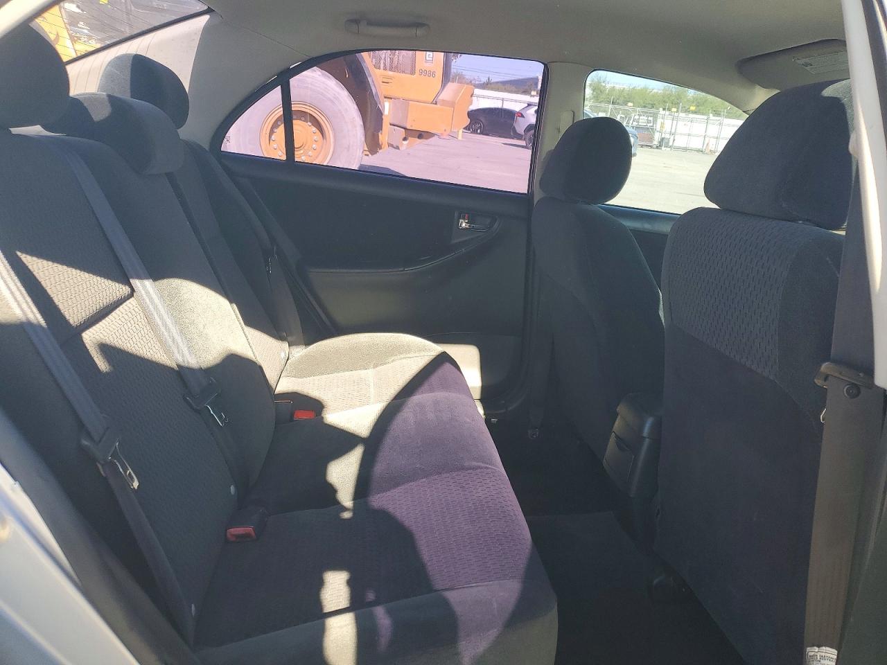 2005 TOYOTA COROLLA