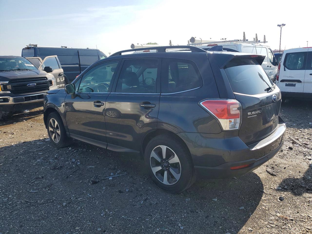 2018 SUBARU FORESTER
