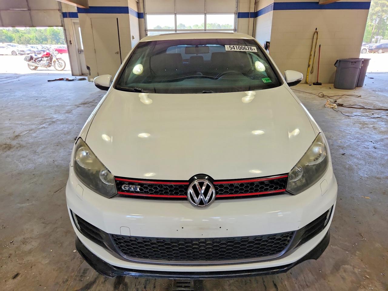2013 VOLKSWAGEN GTI
