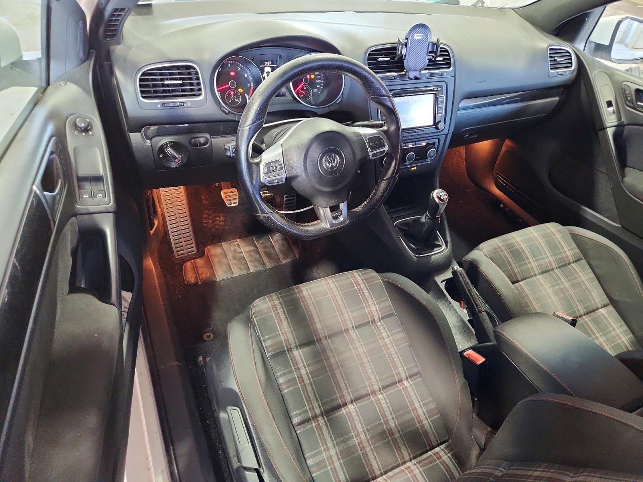 2013 VOLKSWAGEN GTI