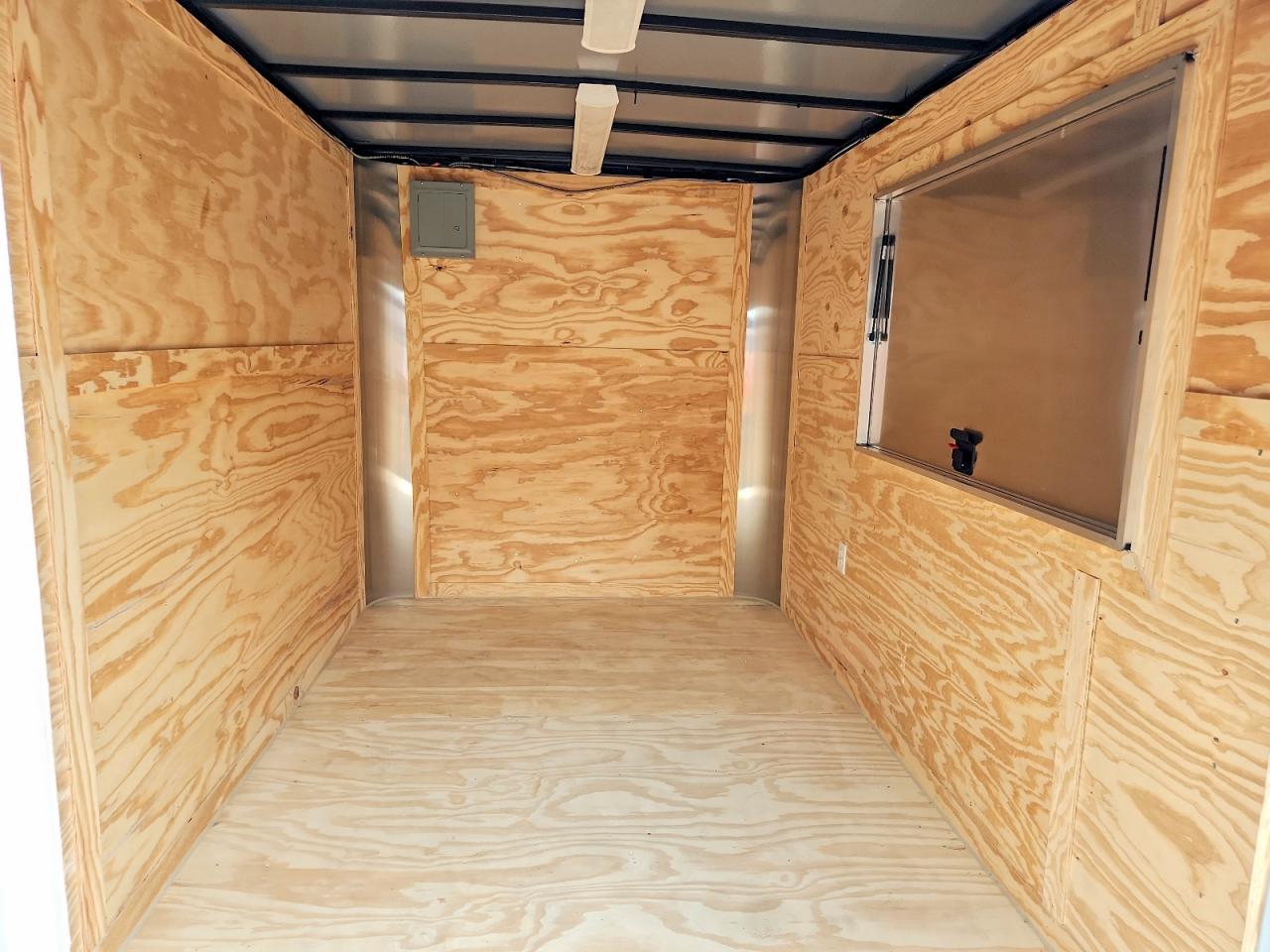 2026 QUALITY CARGO UNKNOWN