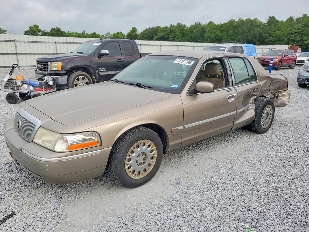 2003 MERCURY GRMARQUIS