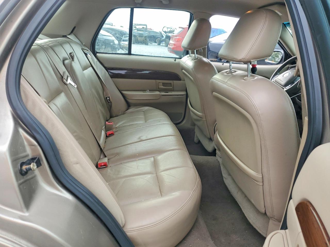 2003 MERCURY GRMARQUIS