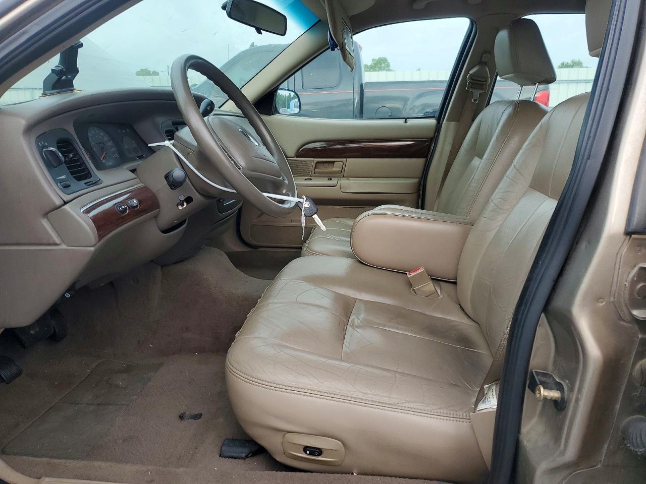 2003 MERCURY GRMARQUIS