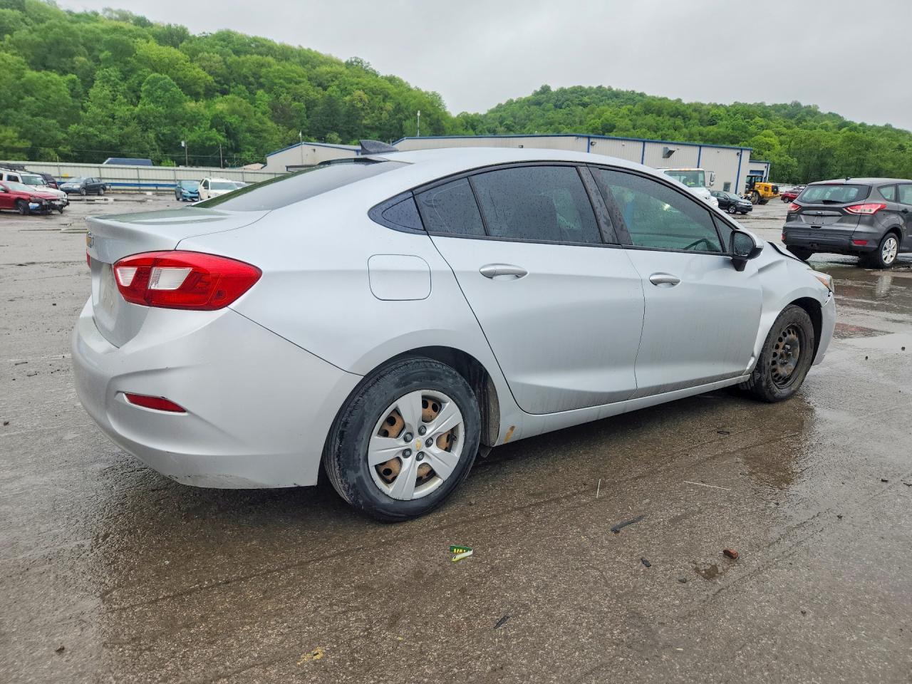 2016 CHEVROLET CRUZE