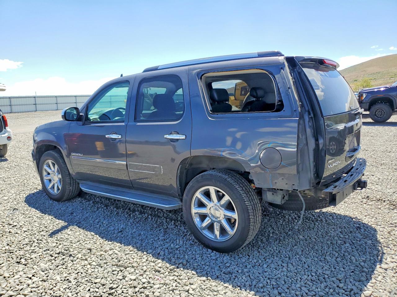 2010 GMC YUKON