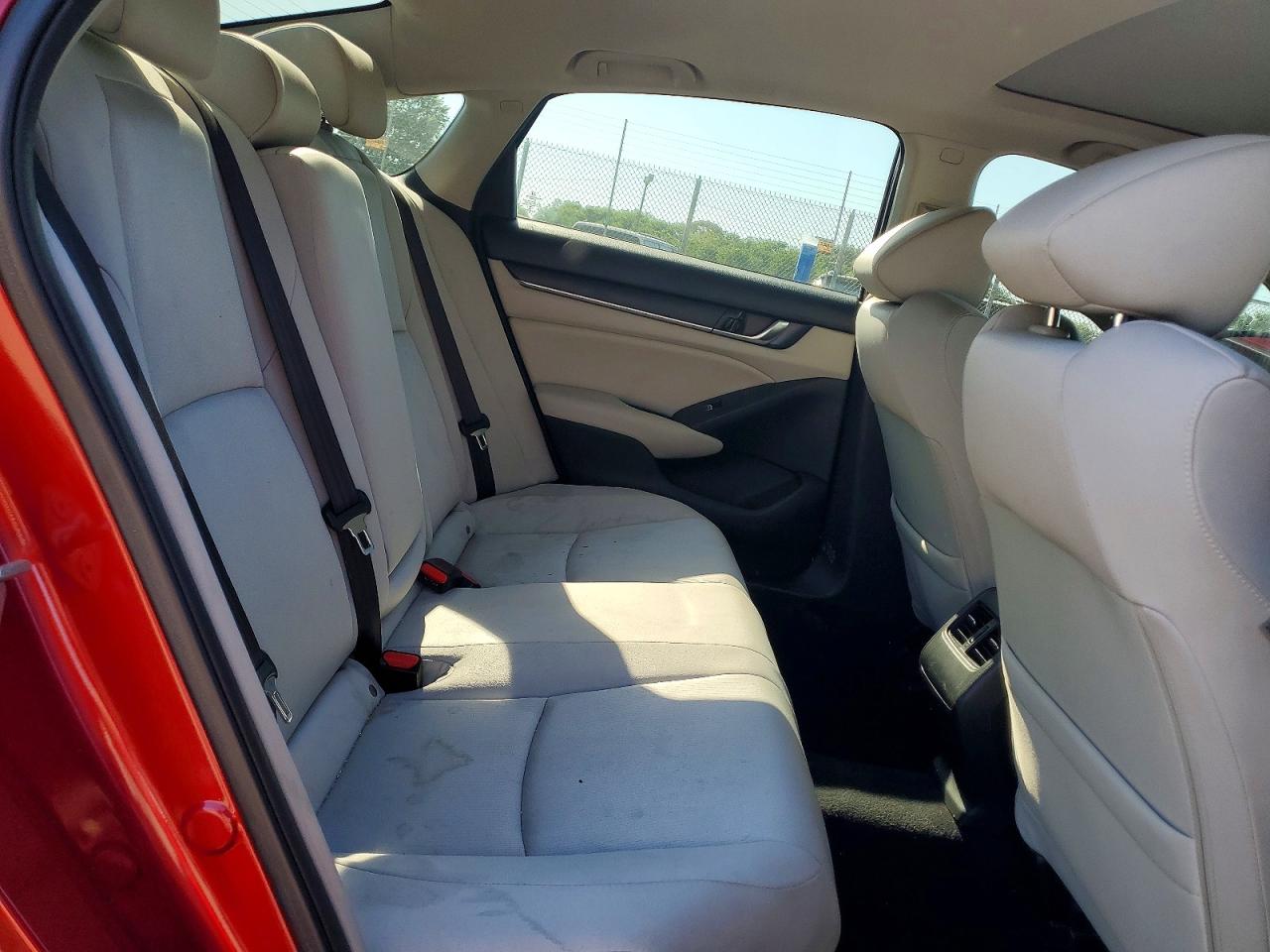 2019 HONDA ACCORD