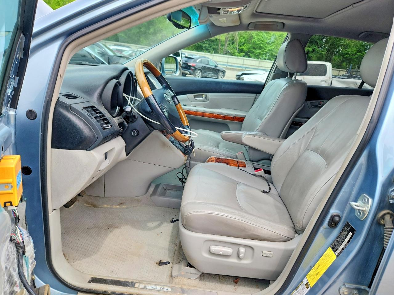 2006 LEXUS RX330